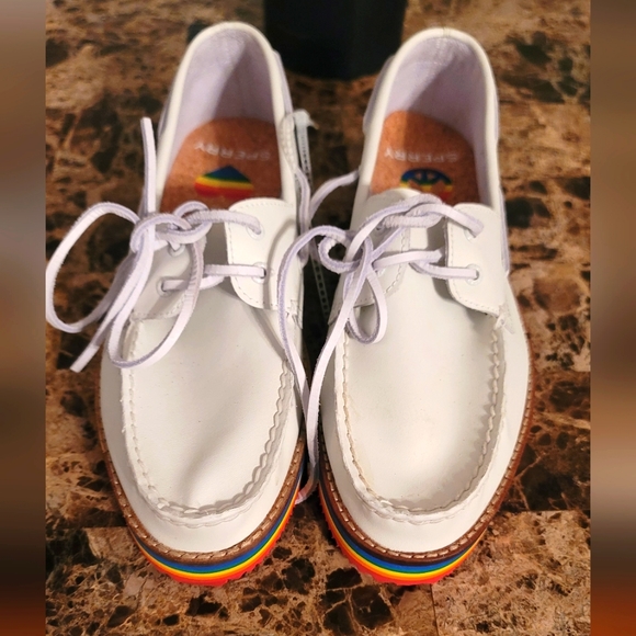 Sperry Shoes - Womens Sperry Rainbow